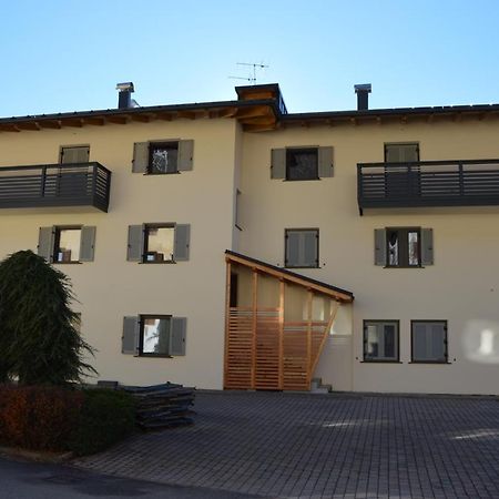 Casa Olivati Διαμέρισμα Pellizzano Εξωτερικό φωτογραφία