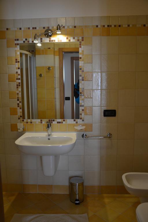 Casa Olivati Διαμέρισμα Pellizzano Δωμάτιο φωτογραφία
